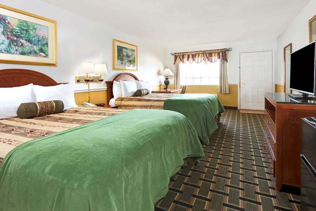 Hallmarc Inn & Suites Of West Memphis Room photo